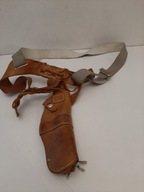 KABURA DO PISTOLETU NOŻA SKÓRZANA NIEMIECKA POD PACHE SZELKI