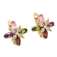 68392 Kolczyki 18K pozłacane 16/16 MM eleganckie "brylantowe" lilie