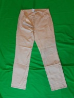 Kremowe jeansy marki Helena Vera