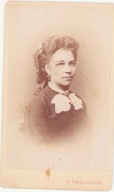 PIĘKNA KOBIETA ~KRESY~ ATELIER F. ŚWIĄTONIOWSKI W BRODACH -RARE!! 1865~ CDV