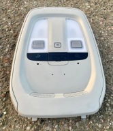 Volvo XC60 II 2023 EU XC40 XC90 S60 lampka podsufitki kabiny jasna blond