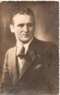 MĘŻCZYZNA -PORTRET -1941 ROK -zdjęcie format pocztówkowy dedykacja