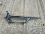 BMW 1 F40 2020- Ramka schowka deski rozdzielczej