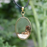 Zawieszka z żywicy i kory brzozy