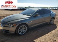 Jaguar XE Premium 2018 2.0l 2.0 Benzyna 247KM