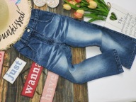 C&A - denimowe jeansy dzwony r 104