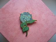 PIN PRZYPINKA BROSZKA KWIAT HORTENSJA