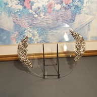 Szklany talerz do serwowania Sile, metalowe uchwyty, oryginalne opakowanie