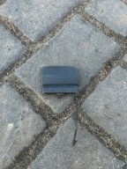 ZAŚLEPKA HAKA ZDERZAKA PRZÓD VW CADDY III LIFT 1.4 TGI 2K5807241A