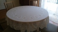 Bardzo ładny kremowy obrus na okrągły stół - średnica 160 cm !!