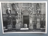Kraków Przed Kościołem Św.Piotra fot R.Puchalski, Książnica Atlas (198b)