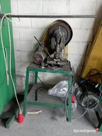 Prasa mimośrodowa mała