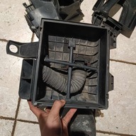 AUDI A4 B7 SEAT EXEO 2.0TFSI OBUDOWA FILTRA POWIETRZA 03G133835A