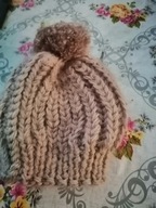 Rękodzieło praca na drutach