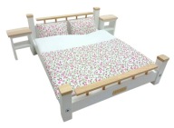 Łóżko drewniane dla lalek podwójna sypialnia z szafkami i różową pościelą
