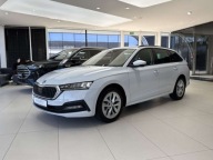 Skoda Octavia Ambition LED Ambiente CarPlayAndroid Auto KeyLess