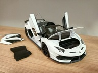 Model 1:18 Lamborghini Aventador SVJ