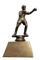 statuetka boksera / boks / mosiądz