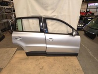 VW Tiguan 5n drzwi prawy przód
