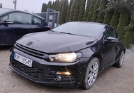 Volkswagen Scirocco 2008r, 2.0Benzyna. Uszkodzony prawy przod i lewy bok.