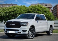 DODGE RAM 1500 Crew Cab Pickup 5.7