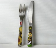 Kultowe DOBRANOCKI z PRL : Sztućce dla DZIECKA Pszczółka MAJA i GUCIO