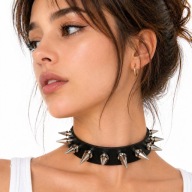 Choker z ćwiekami czarny naszyjnik modny dodatek do stylizacji 31–41 cm
