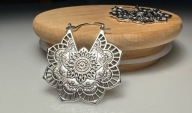 Kolczyki Boho Etno Mandala w kolorze srebra