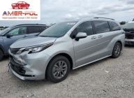 Toyota Sienna XLE 2023 2.5 Hybryda 245KM