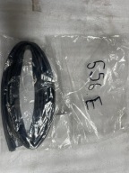 Mitsubishi uszczelka dolna drzwi przód lewy 5725A165