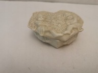 PUZDERKO SZKATUŁKA ANGIELSKA ANIOŁKI DO GABLOTY