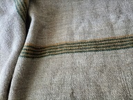 kupon zabytkowego chodnika ,len-konopie do dekoracji 66cmx660cm