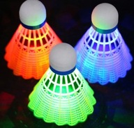 Lotki do badmintona LED niebieski żóty różowy oświetlenie TX 3 szt.