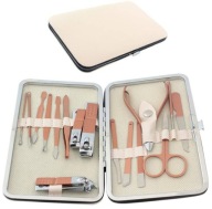 ZESTAW NARZĘDZI MANICURE PEDICURE 16 ELEMENTÓW + ETUI