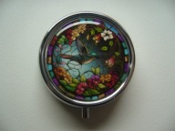 PIGULARZ POJEMNIK NA TABLETKI PTAK KOLIBER