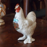 Kura porcelanowa - wys.10cm