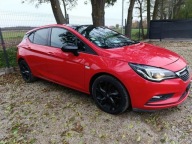 Opel Astra 1.6 CDTI Black Edition
