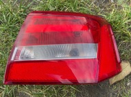 AUDI A6 C7 SEDAN 2011-2015 LAMPA PRAWA TYŁ W BŁOTNIK 4G5945096