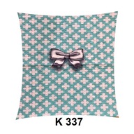 Poszewka z kory 40x40 jasiek z bawełny gofrowanej K 337 kokardy na turkusie