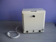 Stara laboratoryjna szafka grzejna inkubator zabytkowa technologia medyczna