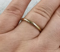 70527 Pierścionek obrączka złota stal chirurgiczna średnica 19 mm