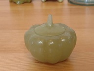 Puzderko z jadeitu pojemniczek 1983 r.