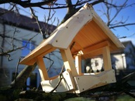 Karmnik dla ptaków, drewniany, rękodzieło.