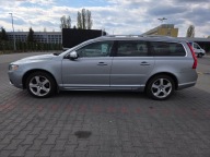 VOLVO V70 III (135) 2.0 D 136 KM SUMMUM jasne skóry