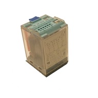 Przekaźnik R-15 24 V DC 2 torowy styki 5 A z przyciskiem 15-3-5