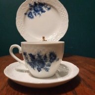 Vintage, Filiżanka kolekcjonerska-trio , Schumann