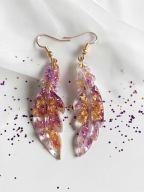 Kolczyki pióra wiszące z żywicy epoksydowej prezent piękne handmade piórko