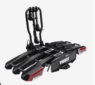 bagażnik rowerowy Thule EasyFold 3 wraz z adapterem na czwarty rower.