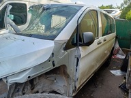 Karoseria Błotnik Tył Słupek Vito 447 na części