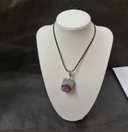 Naszyjnik z naturalnym fluorytem tęczowym – surowy kamień